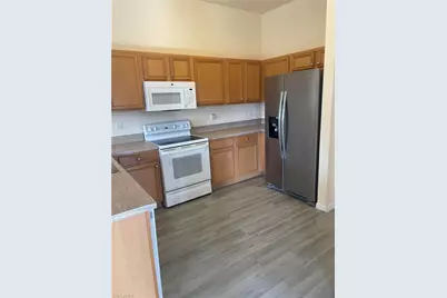 8421 Gassner Way, Lehigh Acres, FL 33972 - Photo 5