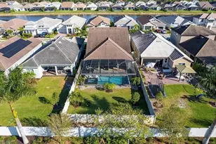 3320 Pilot Cir, Naples, FL 34120 - Photo 35