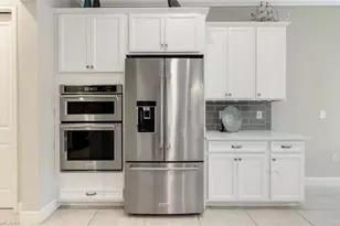 3320 Pilot Cir, Naples, FL 34120 - Photo 17