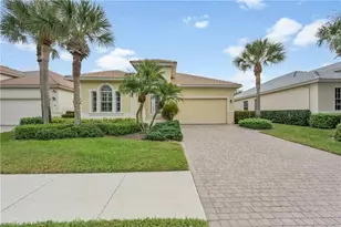 5569 Whispering Willow Way, Fort Myers, FL 33908 - Photo 1