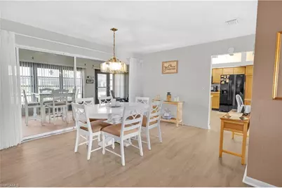 1251 Broadwater Dr, Fort Myers, FL 33919 - Photo 7