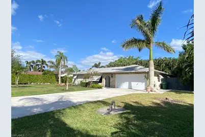 122 Palm River Blvd, Naples, FL 34110 - Photo 1