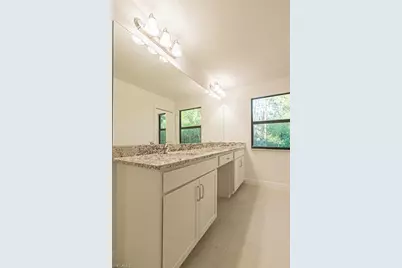 26208 Bonita Fairways Blvd, Bonita Springs, FL 34135 - Photo 17