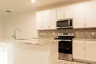 26208 Bonita Fairways Blvd, Bonita Springs, FL 34135 - Photo 37