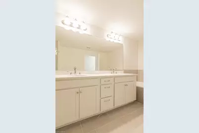 26205 Bonita Fairways Blvd, Bonita Springs, FL 34135 - Photo 27