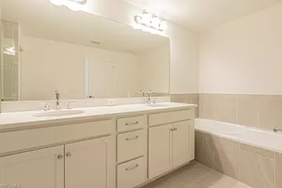 26205 Bonita Fairways Blvd, Bonita Springs, FL 34135 - Photo 29