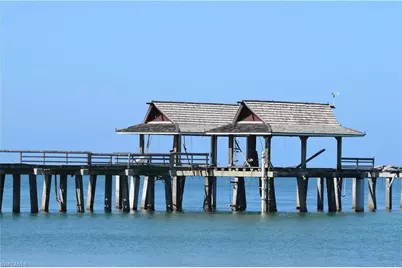 18001 Bluewater Dr, Naples, FL 34114 - Photo 11