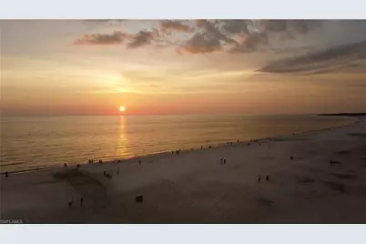 18001 Bluewater Dr, Naples, FL 34114 - Photo 17