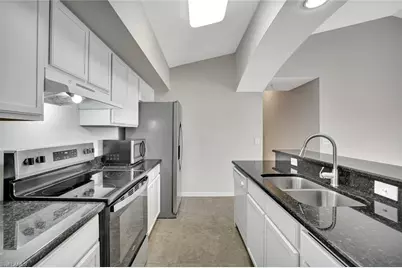 7965 Preserve Cir #732, Naples, FL 34119 - Photo 3