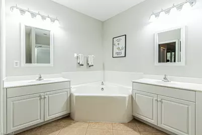 3435 Laurel Greens Ln S #203, Naples, FL 34119 - Photo 21