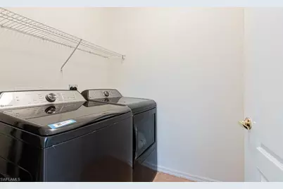 3435 Laurel Greens Ln S #203, Naples, FL 34119 - Photo 31