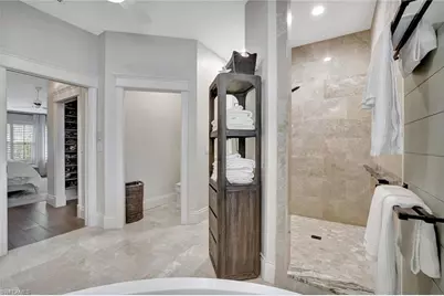 2540 Talon Ct #504, Naples, FL 34105 - Photo 19