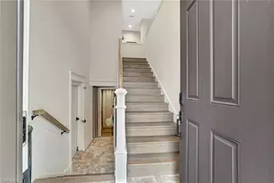 2540 Talon Ct, Naples, FL 34105 - Photo 5