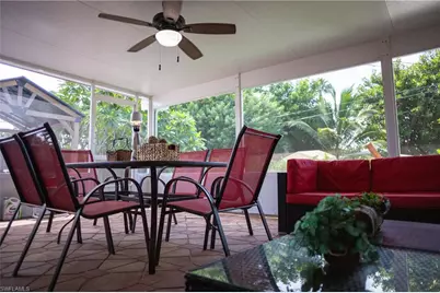 806 97th Ave N, Naples, FL 34108 - Photo 9
