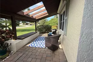 147 Round Key Cir, Naples, FL 34112 - Photo 17