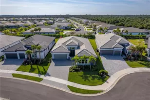 12165 Eucalyptus Wy, Naples, FL 34120 - Photo 29