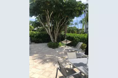 216 Banyan Blvd #216, Naples, FL 34102 - Photo 7