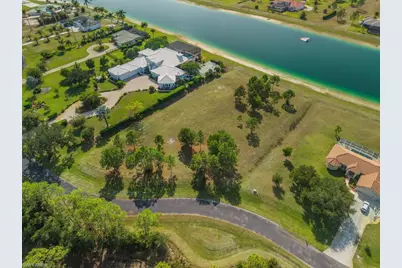20200 Slalom Course Ct, Estero, FL 33928 - Photo 7