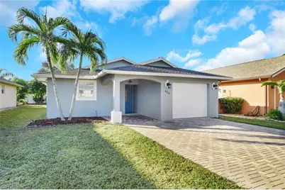 826 109th Ave N, Naples, FL 34108 - Photo 1