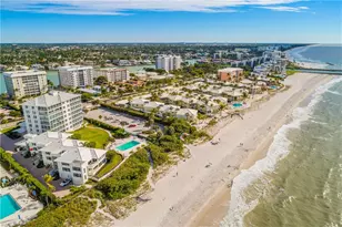 2701 Gulf Shore Blvd N, Naples, FL 34103 - Photo 3