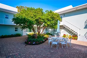 601 12th Ave S, Naples, FL 34102 - Photo 21