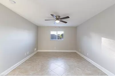 910 SW 9th Ave, Cape Coral, FL 33991 - Photo 13