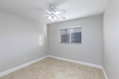 910 SW 9th Ave, Cape Coral, FL 33991 - Photo 9
