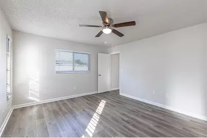 713 SE 35th St, Cape Coral, FL 33904 - Photo 15