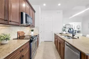 9103 Graphite Cir, Naples, FL 34120 - Photo 15