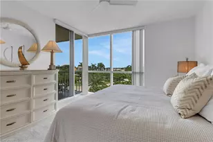 4255 Gulf Shore Blvd N, Naples, FL 34103 - Photo 17