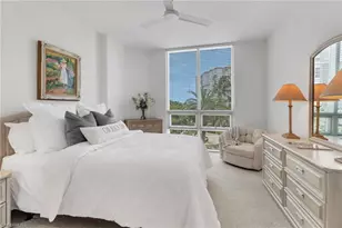 4255 Gulf Shore Blvd N, Naples, FL 34103 - Photo 21