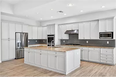 23265 Salinas Way, Bonita Springs, FL 34135 - Photo 9