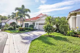 353 Steerforth Ct, Naples, FL 34110 - Photo 7