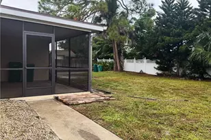 757 95th Ave N, Naples, FL 34108 - Photo 17