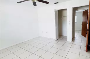 699 110th Ave N, Naples, FL 34108 - Photo 17