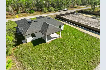 1405 Glenn Ave, Lehigh Acres, FL 33972 - Photo 13