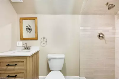 27269 Gasparilla Dr, Bonita Springs, FL 34135 - Photo 19