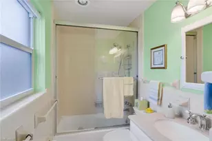 780 10th Ave S, Naples, FL 34102 - Photo 17