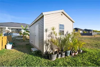 1505 NW 33rd Pl, Cape Coral, FL 33993 - Photo 35