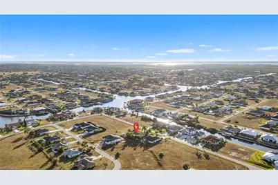1505 NW 33rd Pl, Cape Coral, FL 33993 - Photo 41