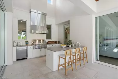 185 North Lake Dr, Naples, FL 34102 - Photo 25