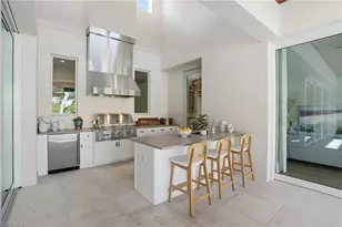 185 N Lake Dr, Naples, FL 34102 - Photo 25