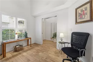 8167 Ibis Cove Cir, Naples, FL 34119 - Photo 5