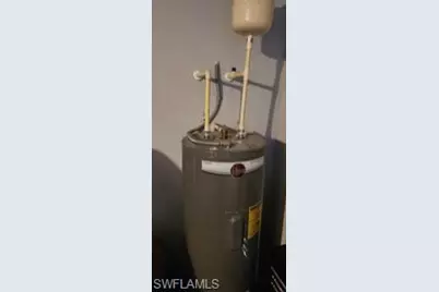 2118 NE 13th Pl, Cape Coral, FL 33909 - Photo 21