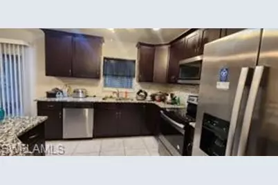 2118 NE 13th Pl, Cape Coral, FL 33909 - Photo 11