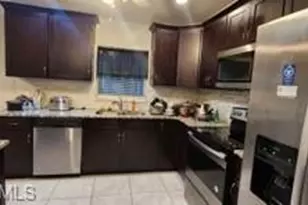 2118 NE 13th Pl, Cape Coral, FL 33909 - Photo 11