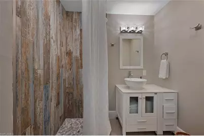 712 110th Ave N, Naples, FL 34108 - Photo 9