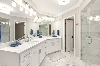 9103 Vanderbilt Dr #2, Naples, FL 34108 - Photo 15