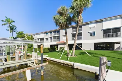 9103 Vanderbilt Dr #2, Naples, FL 34108 - Photo 33