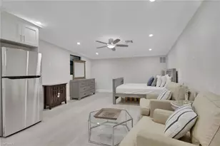 530 1st St NW, Naples, FL 34120 - Photo 33